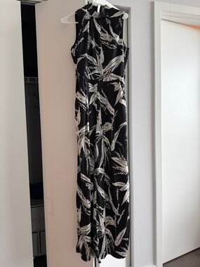 Fashion Nova Black and White Printed Sleeveless Jumpsuit